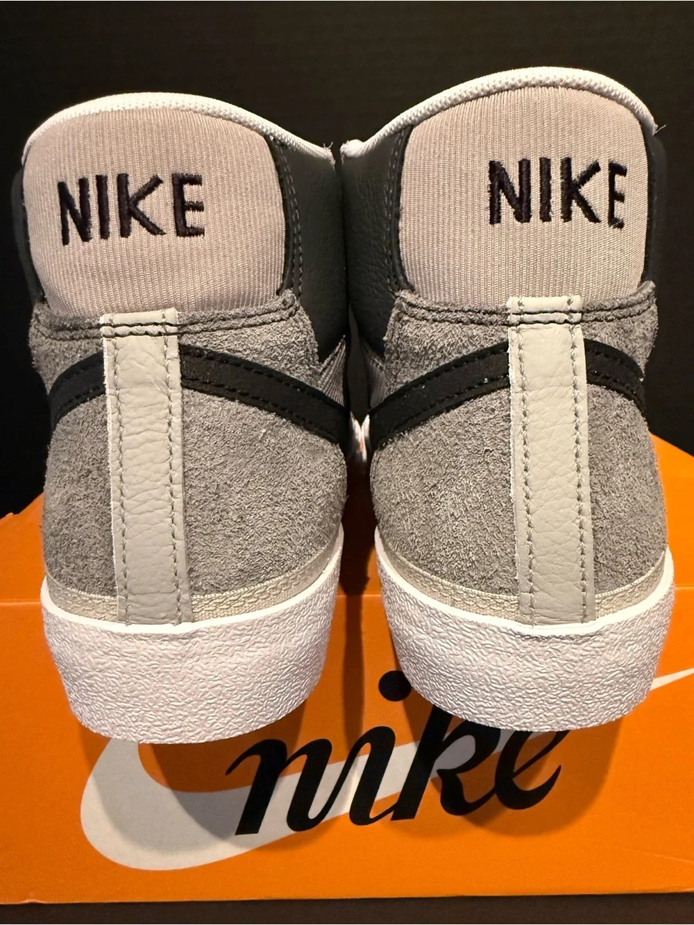Rare men’s Nike Blazer Mid 77 Pro Club Vintage Leather & Suede - Grey/Black 8M